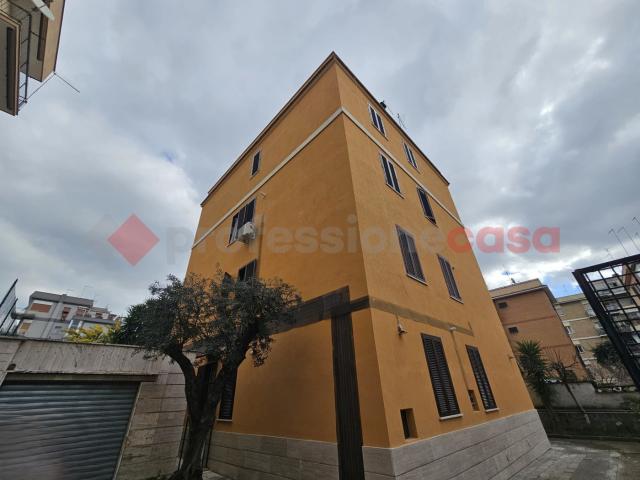 Bilocale in vendita a Roma
