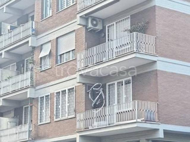 Bilocale in vendita a Roma via Alatri, Tor de' Schiavi