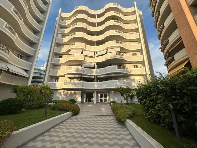 Bilocale in vendita a Roma via Dario Niccodemi, 102, Talenti Monte Sacro