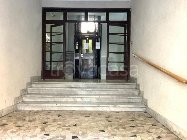 Bilocale in vendita a Roma via Eurialo, Furio Camillo