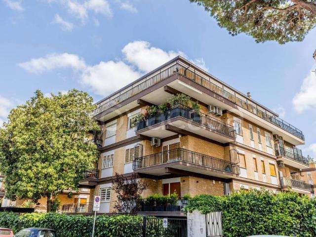 Bilocale in vendita a Roma via Flaminia, 786, Fleming