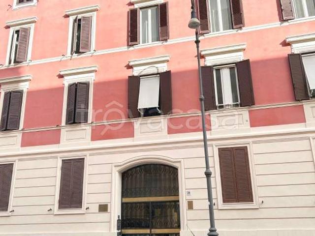 Bilocale in vendita a Roma via Ludovico Ariosto, 24, Esquilino