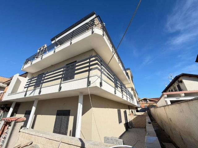 Bilocale in vendita a Roma via Samassi, 79, Rocca Cencia