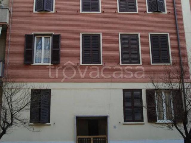 Bilocale in vendita a Roma via Pasquale Tola, Appio latino
