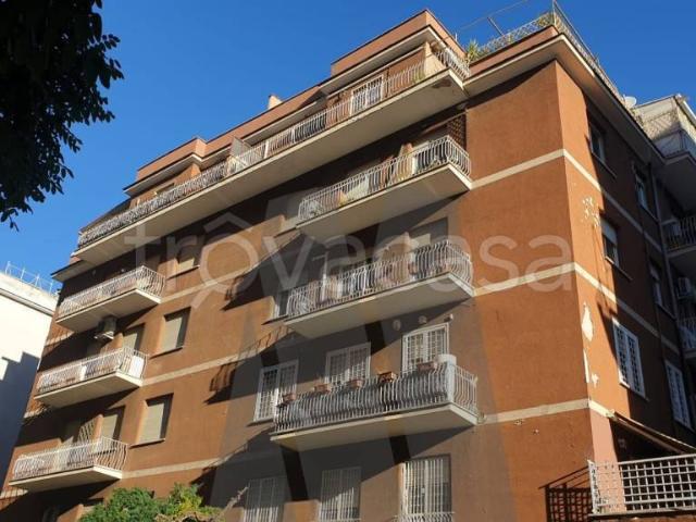 Bilocale in vendita a Roma viale Arrigo Boito, Africano Villa Chigi