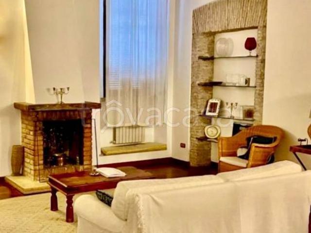Bilocale in vendita a Roma, Borgo
