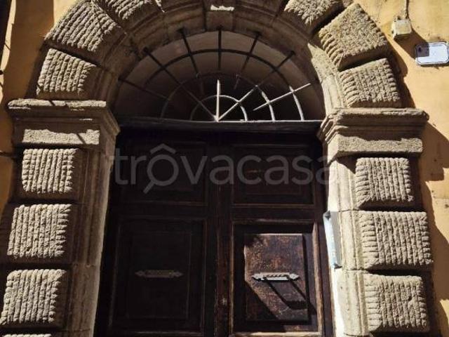 Bilocale in vendita a Ronciglione via Solferino, 28