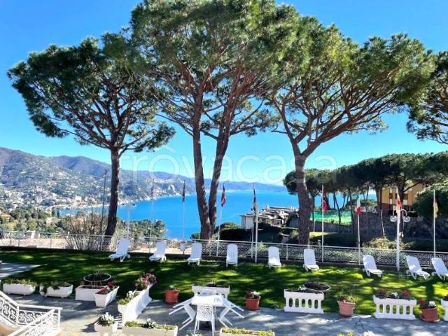 Bilocale in vendita a Rapallo, San Michele Di Pagana