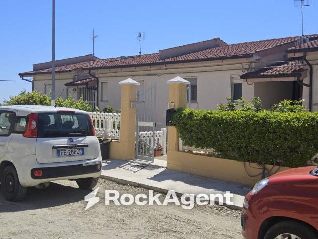Bilocale in vendita a Riace, Riace Marina