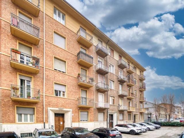 Bilocale in vendita a Torino corso Trapani 70/9, Pozzo Strada