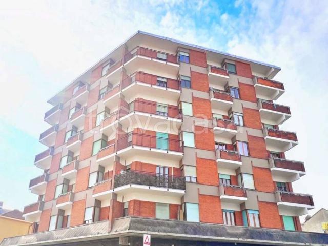 Bilocale in vendita a Torino corso Vercelli 388, Falchera