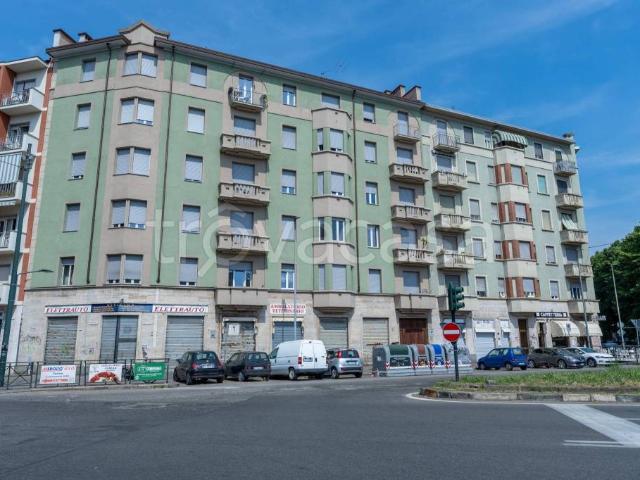 Bilocale in vendita a Torino largo Borgaro, 42, Madonna di Campagna
