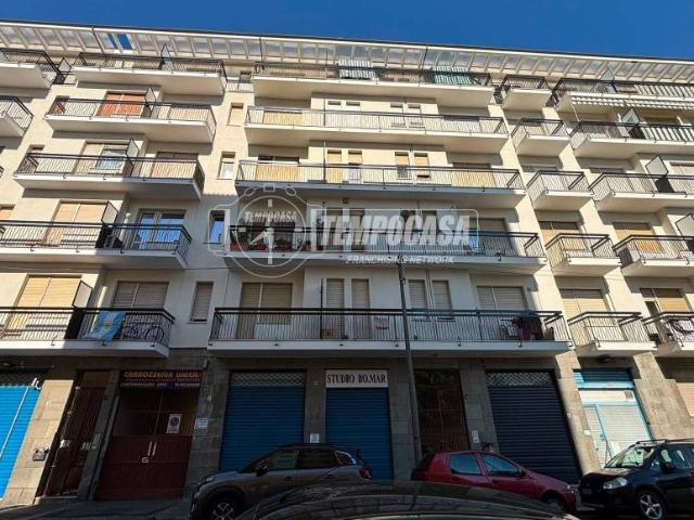 Bilocale in vendita a Torino, Pozzo Strada