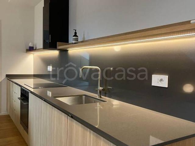 Bilocale in vendita a Torino via Vittorio Alfieri, Piazza Solferino