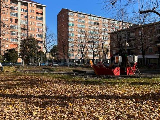 Bilocale in vendita a Torino via Buriasco, 10, Mirafiori Sud Strada del Drosso