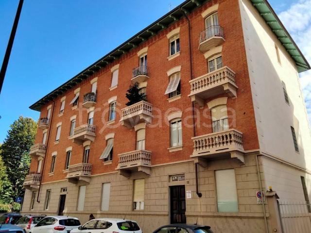 Bilocale in vendita a Torino via Melezet, 12, Parella