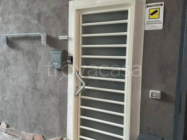 Bilocale in vendita a Torre Annunziata via Regina Elena, 7