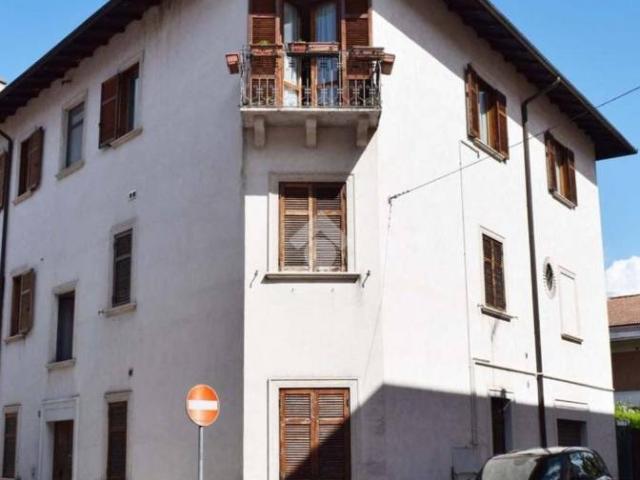 Bilocale in vendita a Tagliacozzo via Damiano Chiesa, 12