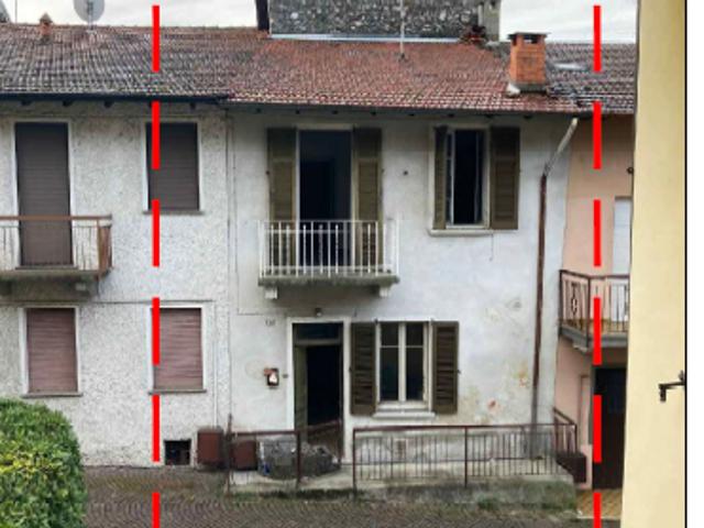 Bilocale in vendita a Taino
