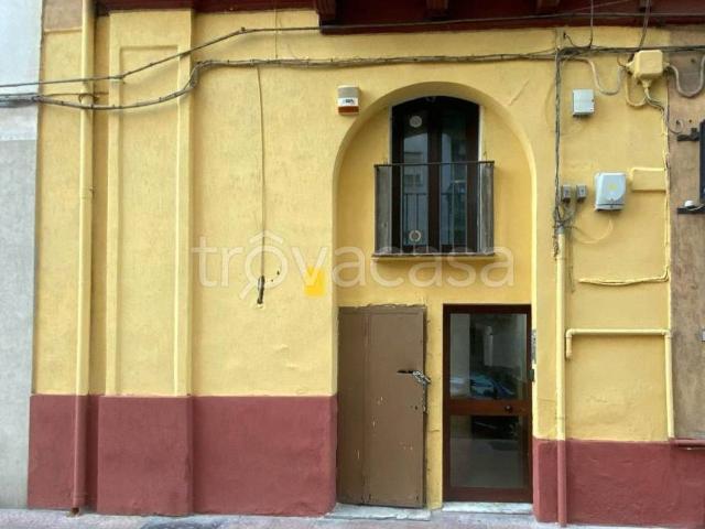 Bilocale in vendita a Taranto via Acclavio, Borgo