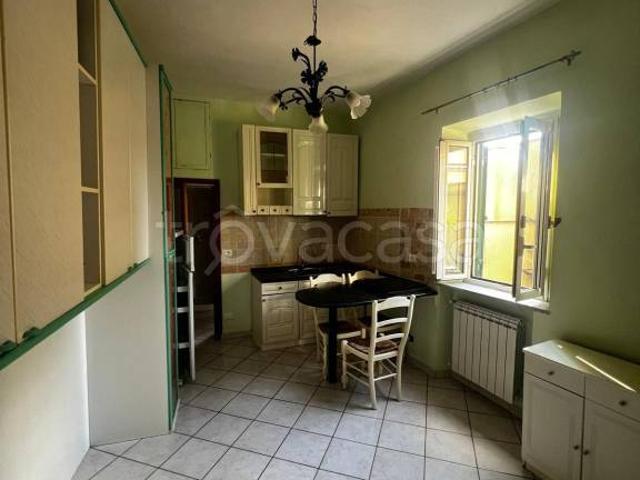 Bilocale in vendita a Tivoli via del Duomo, 41, Centro storico