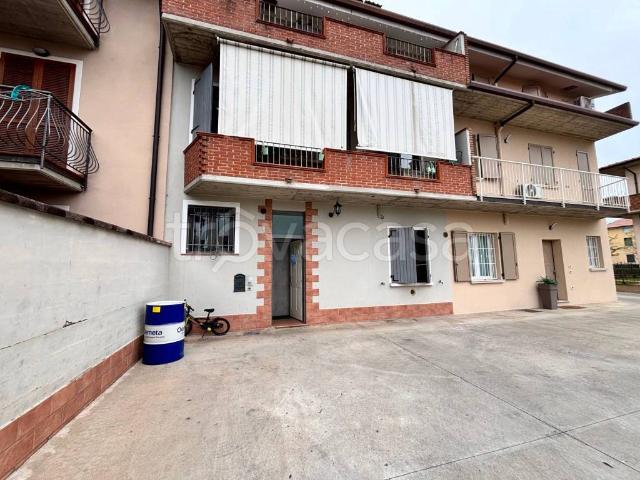 Bilocale in vendita a Travagliato via Santa Maria dei Campi
