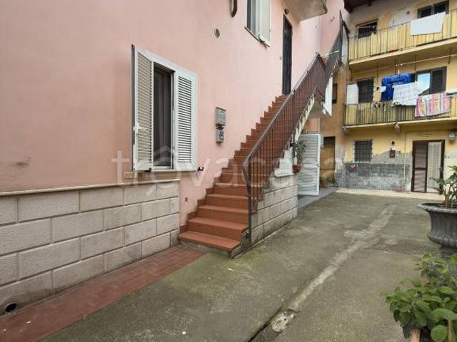 Bilocale in vendita a Trecate via Benedetto Cairoli, 33