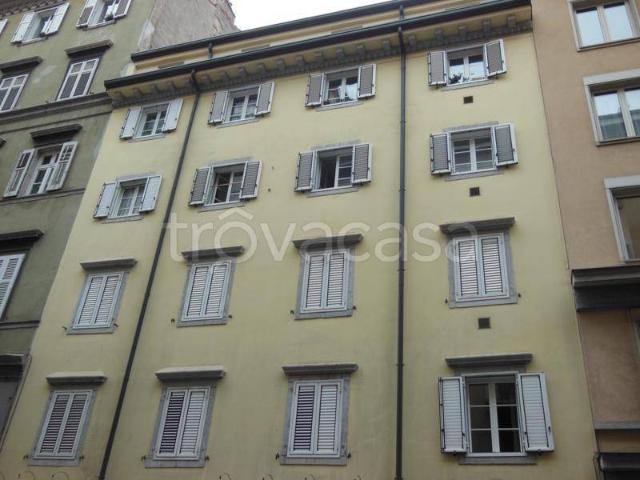 Bilocale in vendita a Trieste, Borgo Teresiano