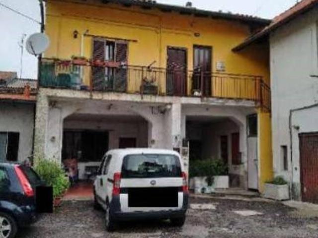 Bilocale in vendita a Uboldo via ai Prati, 5