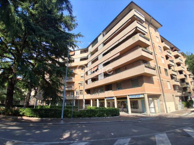 Bilocale in vendita a Udine, Volontari Planis