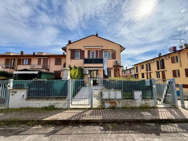 Bilocale in vendita a Valsamoggia via Crocetta, 76