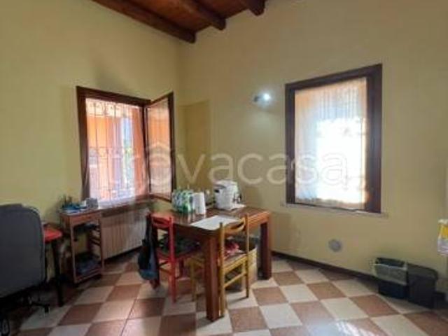 Bilocale in vendita a Verona, Borgo Roma
