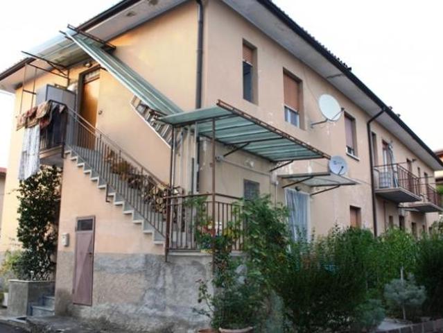 Bilocale in vendita a Villa d'Adda