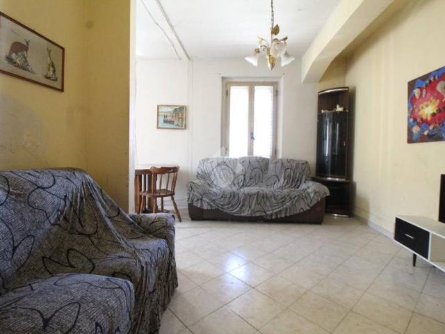 Bilocale in vendita a Villa San Giovanni via dei Tirreni, 2