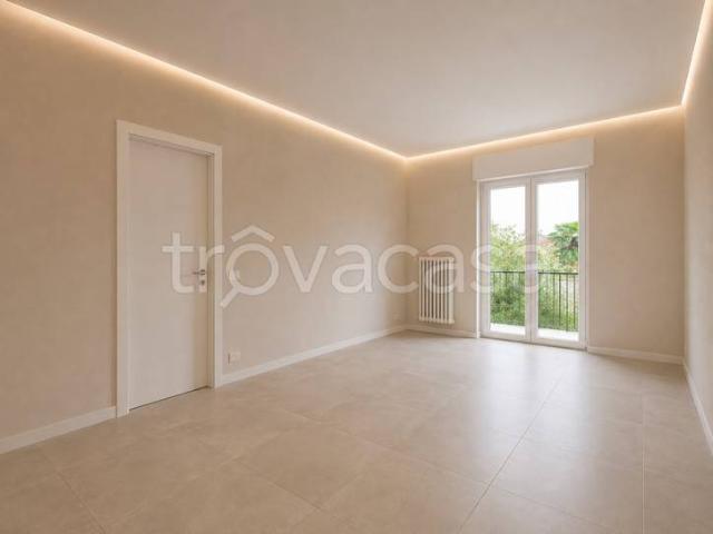 Bilocale in vendita ad Alba via Luigi Cadorna, 47