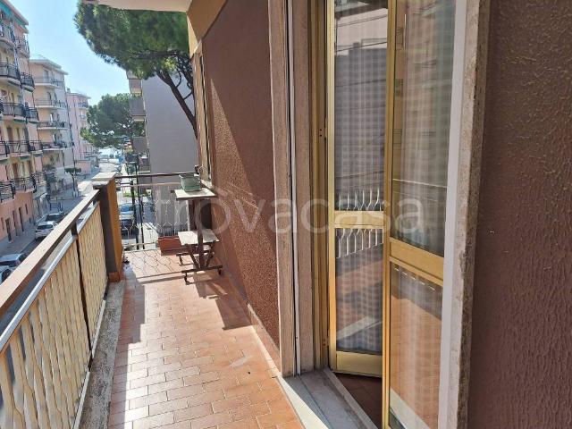 Bilocale in vendita ad Andora via Antoniotto Usodimare, Marina Di Andora