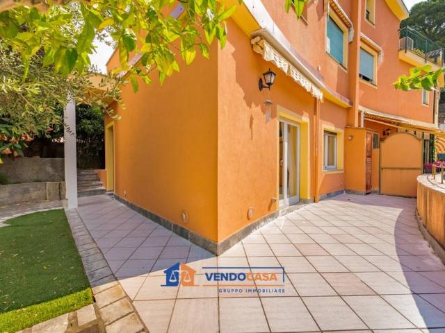 Bilocale in vendita ad Andora strada della Pineta, 24, Marina Di Andora