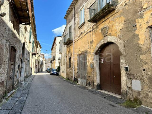 Bilocale in vendita ad Arienzo via Roma