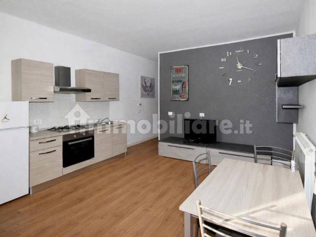 Bilocale in vendita ad Assago via Valleambrosia