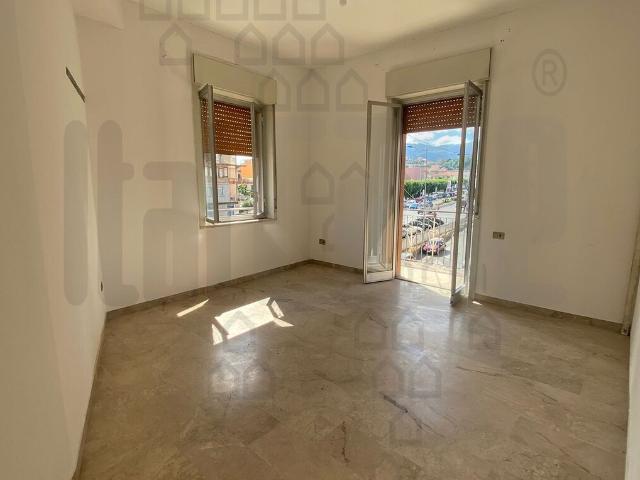 Bilocale in vendita in via tenente colonnello arcodaci, Barcellona Pozzo di Gotto