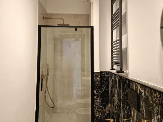 Bilocale in vendita in via civitali, Milano