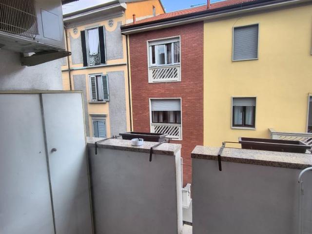 Bilocale in Via Giuseppe Giusti, Milano