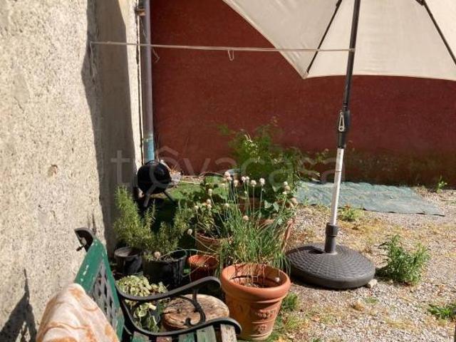 Bilocale in affitto a Colverde via p. Tettamanti