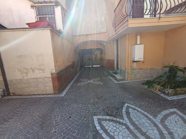 Bilocale in affitto a Caserta, Casolla