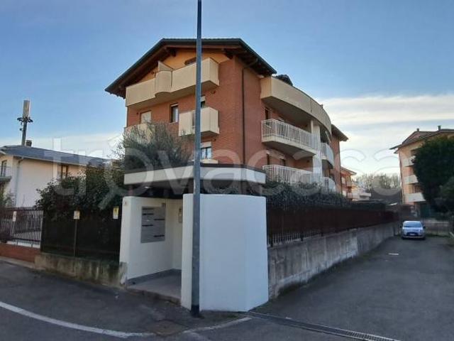 Bilocale in affitto a Cesano Maderno via Como