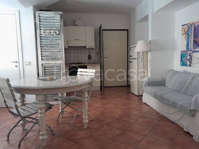 Bilocale in affitto a Chiavari corso Valparaiso, 74