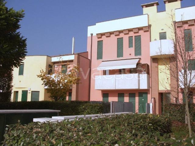 Bilocale in affitto a Creazzo via Anna Frank, 27