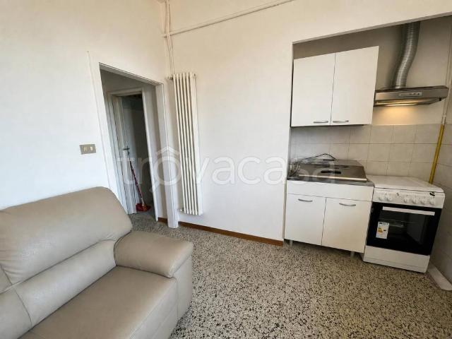 Bilocale in affitto a Bologna via Emilia Ponente, 321, Borgo Panigale