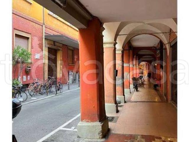Bilocale in affitto a Bologna via fondazza ad.Ze, Santo Stefano