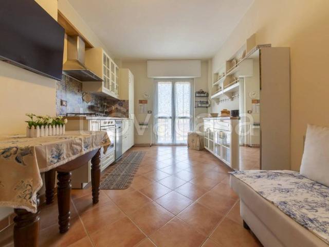 Bilocale in affitto a Bollate via Roma, 35